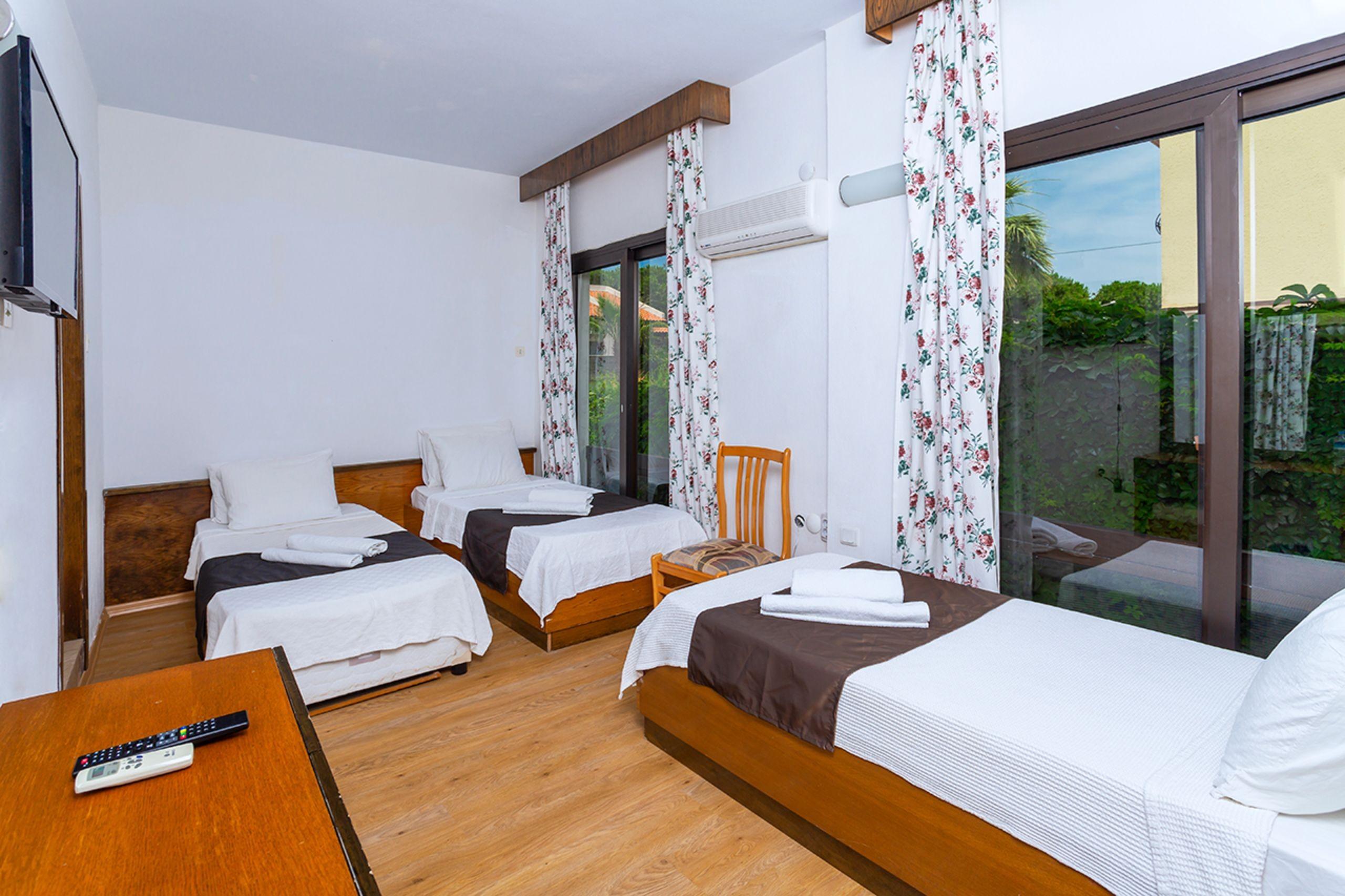 Kabasakal Otel Çeşme エクステリア 写真