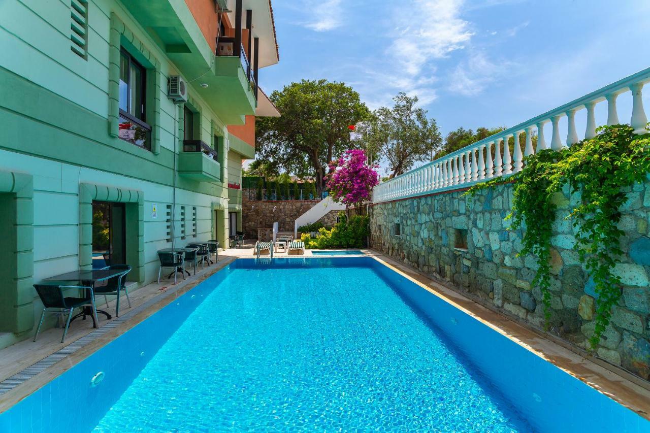 Kabasakal Otel Çeşme エクステリア 写真