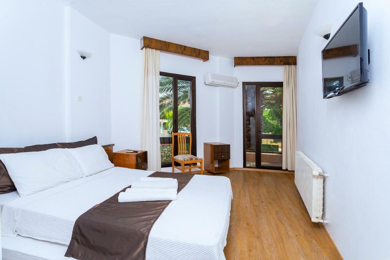 Kabasakal Otel Çeşme エクステリア 写真